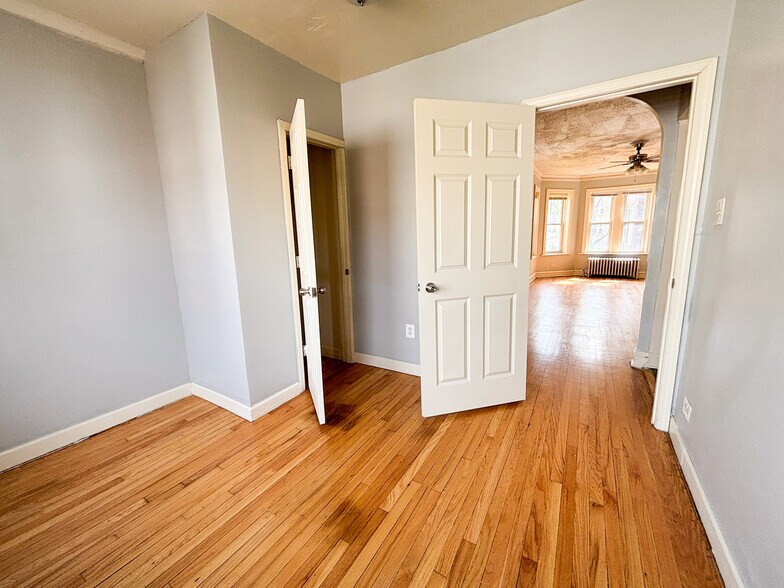 More Photos Of 1126-1134 N Lawler Ave, Chicago Apartments For Sale