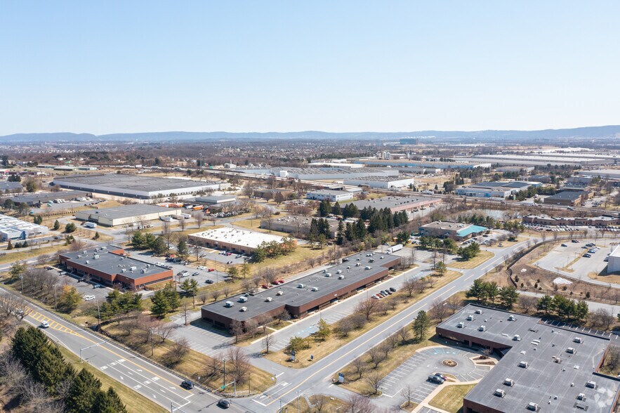 More Photos Of 7310 Tilghman St, Allentown Light Manufacturing For Lease