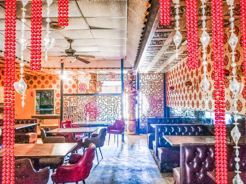 More Photos Of 2147-2159 N Texas St, Fairfield Restaurant For Lease