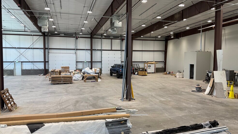 More Photos Of 4158 Links Dr, West Valley City Industrial For Lease