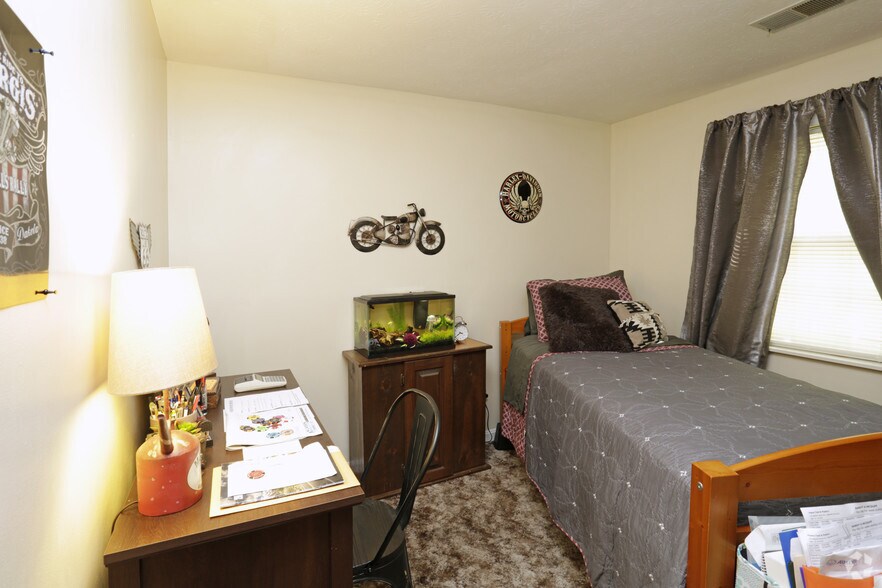 More Photos Of 10795 Timbercrest Dr, Meadville Apartments For Sale