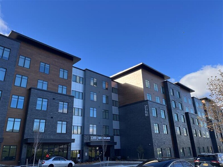 More Photos Of 1100 Michigan Ave, Buffalo Apartments For Lease