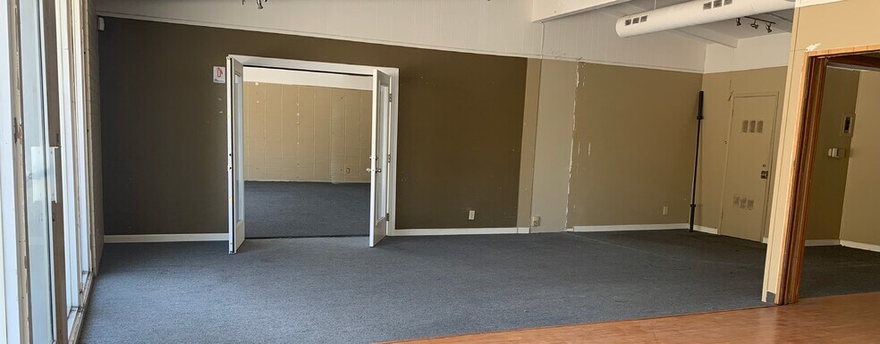 More Photos Of 2200 Lafayette St, Santa Clara Freestanding For Lease