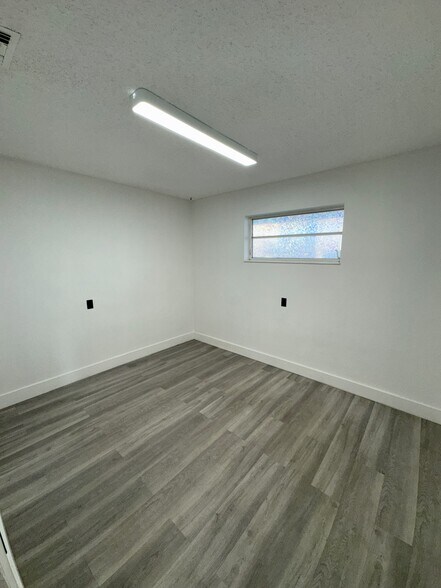 More Photos Of 795 S Federal Hwy, Hollywood Medical For Lease