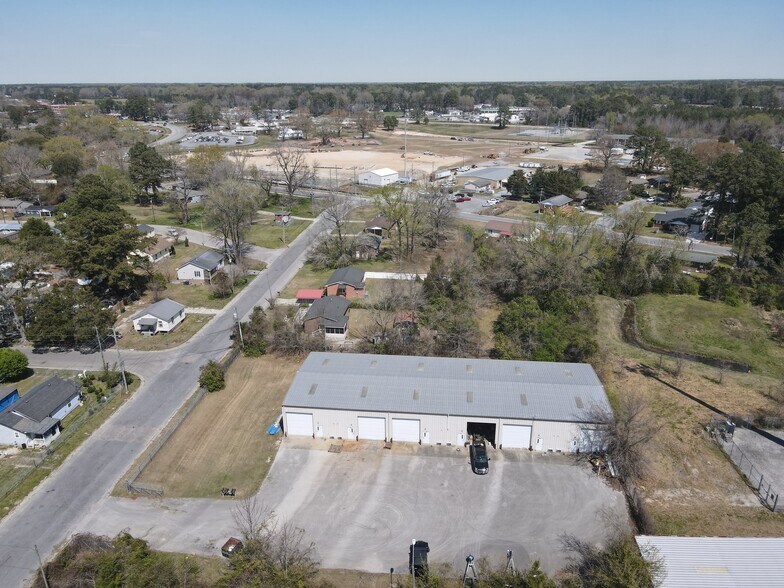 More Photos Of 541 Havens St, Washington Industrial For Sale