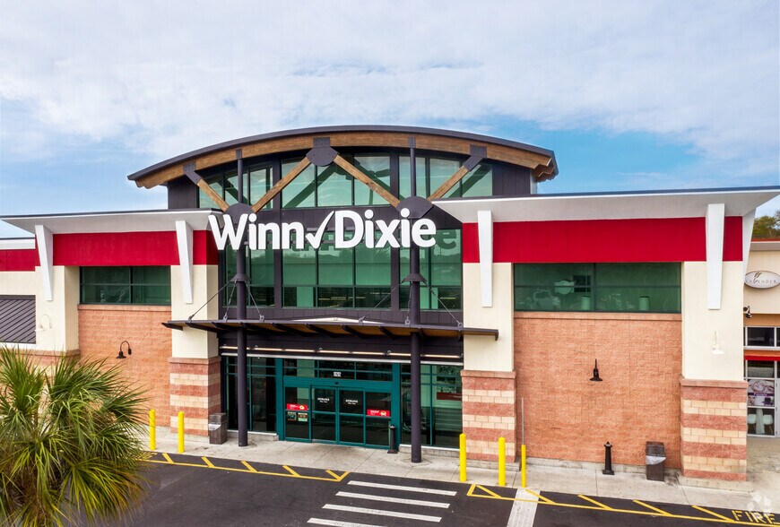 More Photos Of 10202-10390 Seminole Blvd, Seminole General Retail For Lease