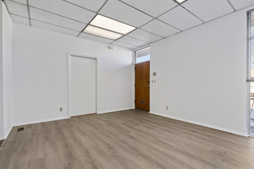 More Photos Of 2330 S Main St, Salt Lake City Office For Lease