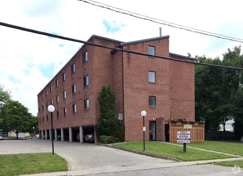 Primary Photo Of 25 Wellington St W, Guelph Apartments For Lease