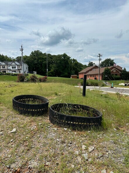 More Photos Of 55 Manchester Blvd, Lebanon Land For Sale