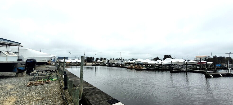 More Photos Of 470 S Green St, Tuckerton Marina For Sale