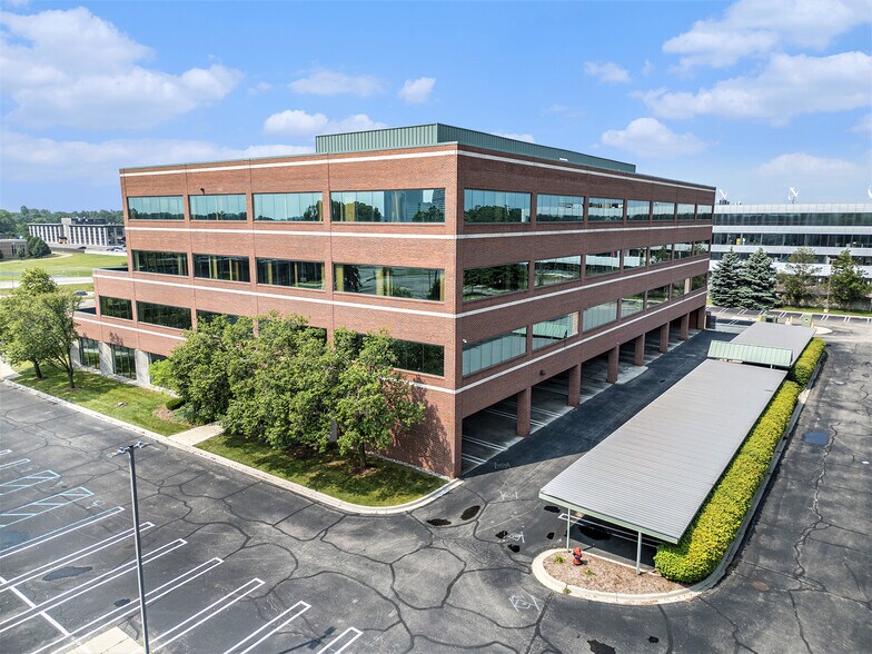 More Photos Of 26300 Northwestern Hwy, Southfield Office For Lease