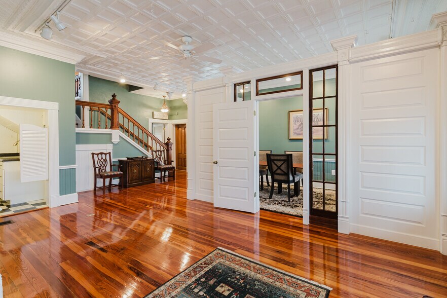 More Photos Of 37951 Meridian Ave, Dade City Office For Sale