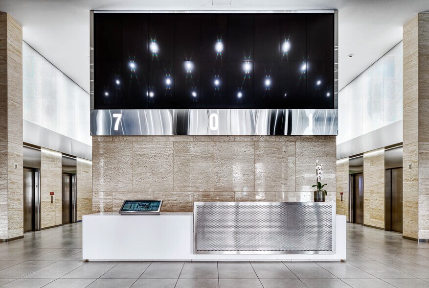 More Photos Of 701 B St, San Diego Office For Sale