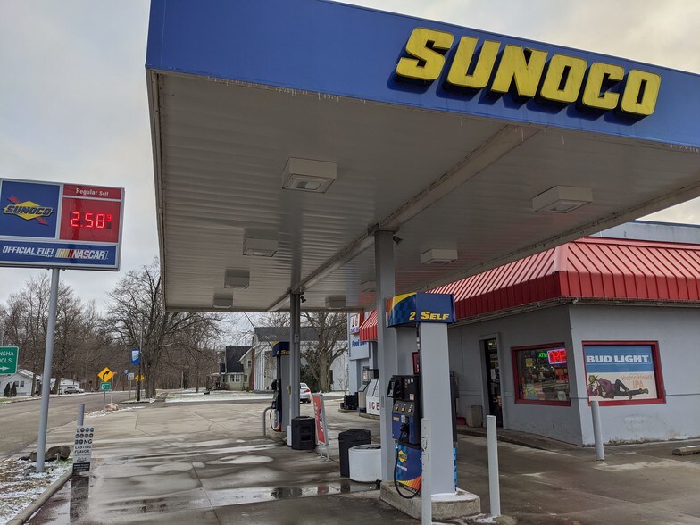 More Photos Of 106 S Main St, Tekonsha Convenience Store For Sale
