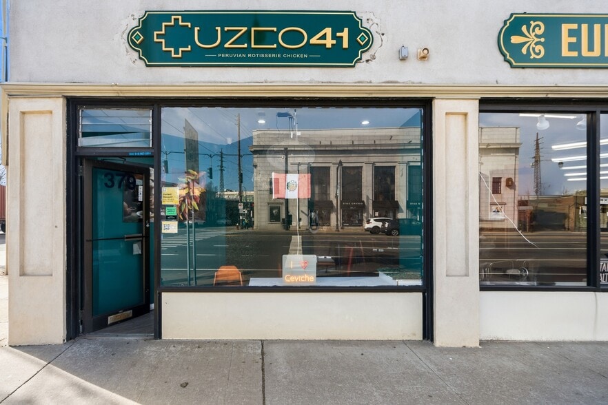 Primary Photo Of 379 Sunrise Hwy, Lynbrook Storefront Retail Office For Sale