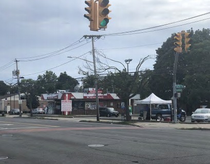 Primary Photo Of 425 Nassau Rd, Roosevelt Convenience Store For Lease