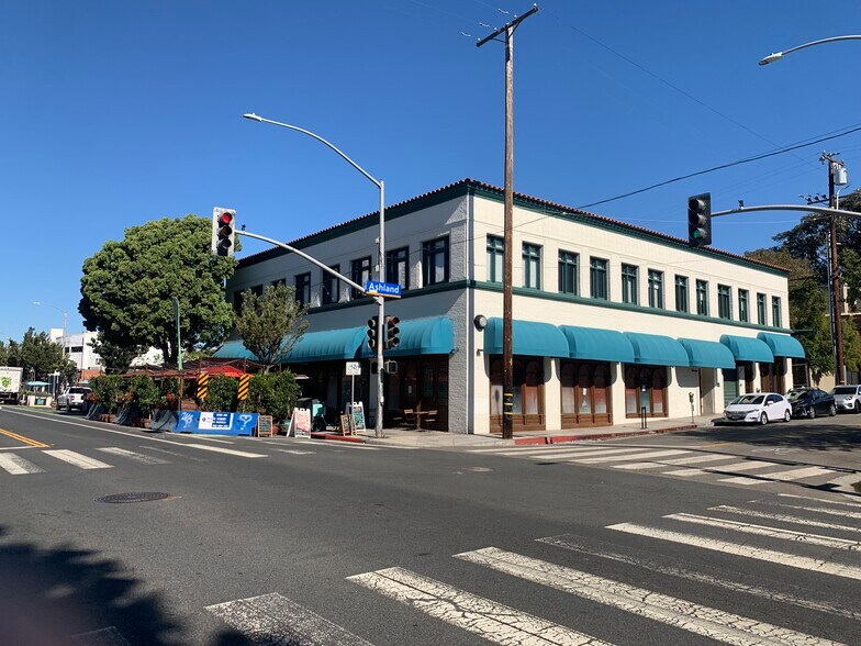 More Photos Of 2817-2827 Main St, Santa Monica Loft Creative Space For Lease