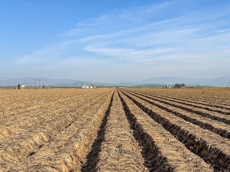 More Photos Of E Panama Lane @ Comanche Rd., Bakersfield Land For Sale
