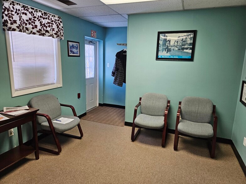 More Photos Of 2333 Whitehorse Mercerville Rd, Hamilton Medical For Lease