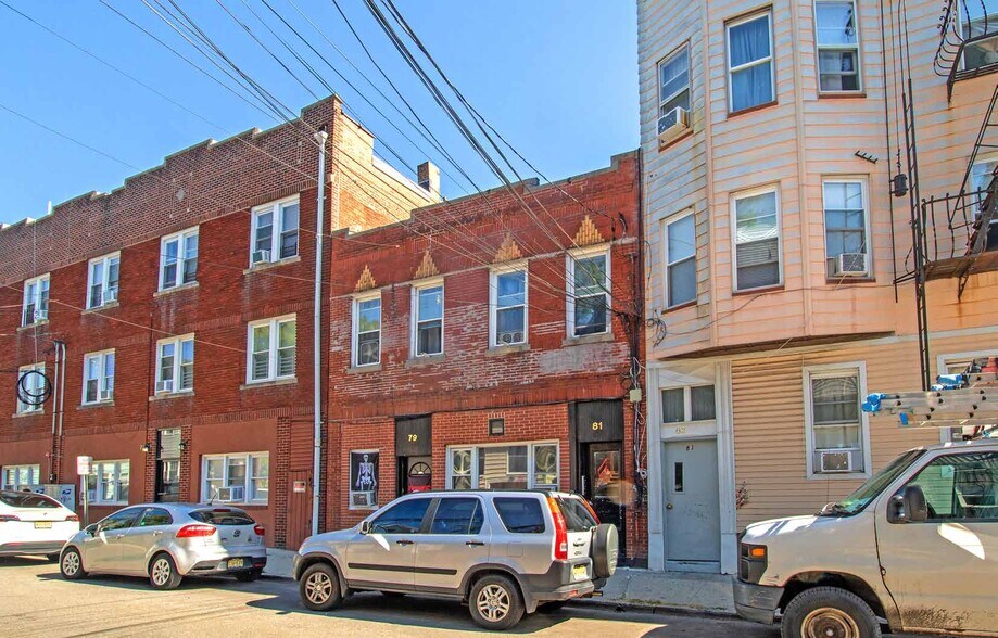 More Photos Of 81 Center St, Clifton Apartments For Sale