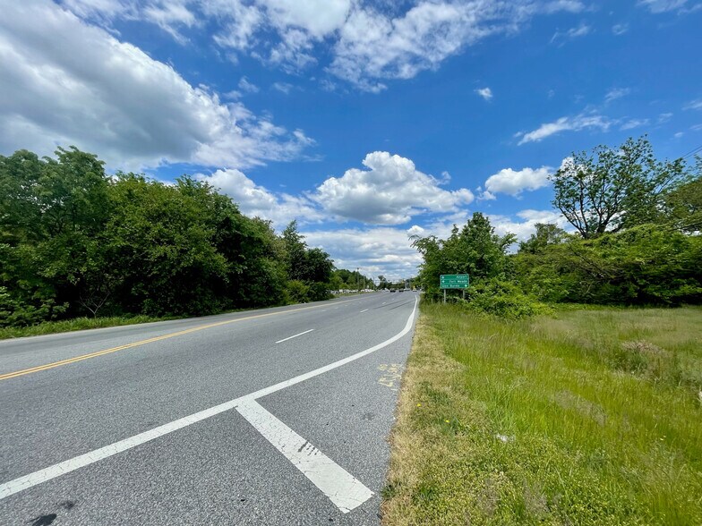 More Photos Of 7860 Telegraph Rd, Severn Land For Sale