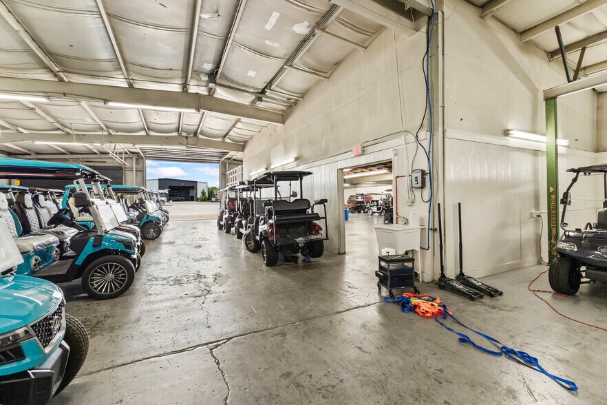 More Photos Of 2606 E Rock Haven Rd, Harrisonville Light Manufacturing For Lease