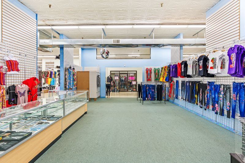 More Photos Of 5340-5364 Broadway, Merrillville Storefront For Sale