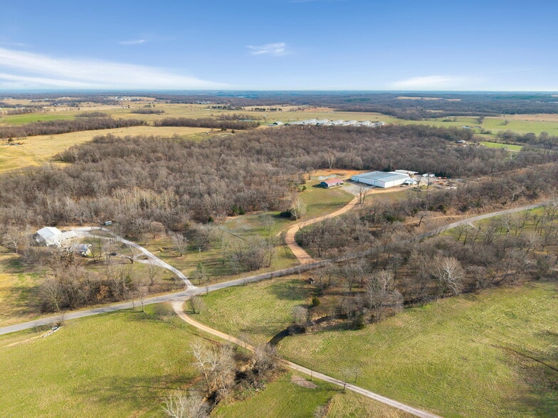 More Photos Of 23044 Honey Creek Rd, Sulphur Springs Distribution For Sale