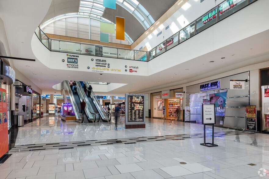 More Photos Of 9301 Tampa Ave, Northridge Unknown For Lease