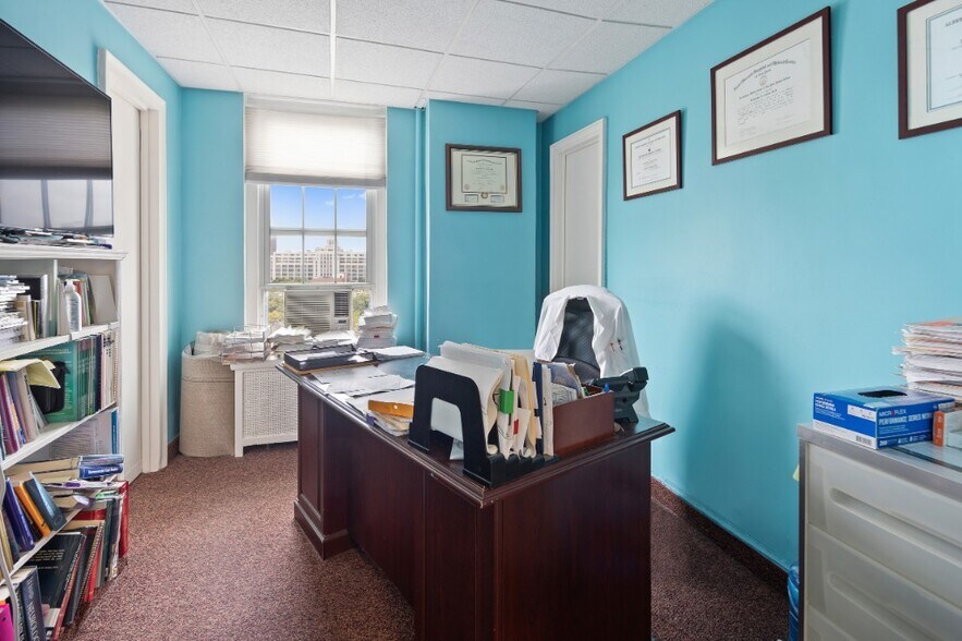 More Photos Of 142-144 Joralemon St, Brooklyn Medical For Lease