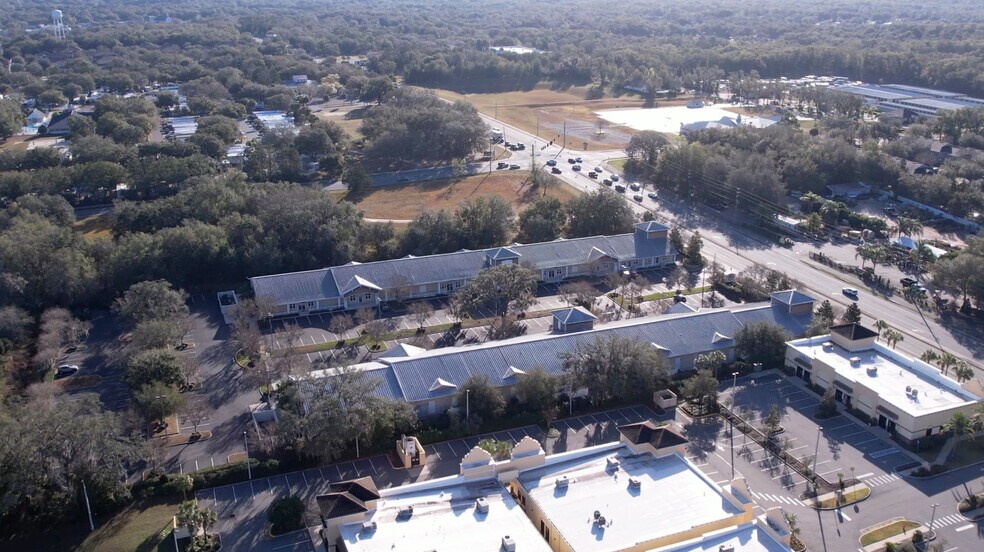 More Photos Of 737 Highway 466, Lady Lake Office For Sale