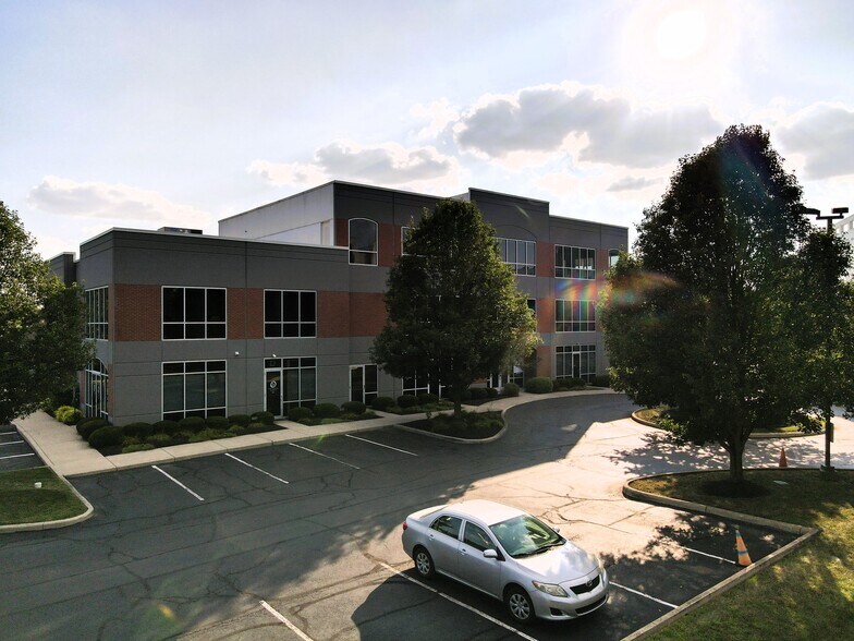 More Photos Of 9039 Antares Ave, Columbus Medical For Lease