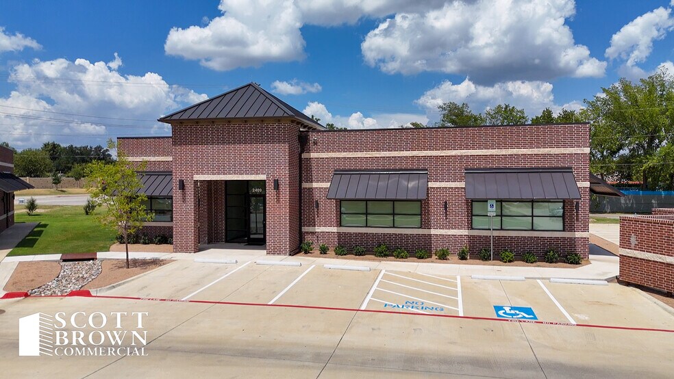 Primary Photo Of 2411-2421 Fort Worth Dr, Denton Medical For Lease