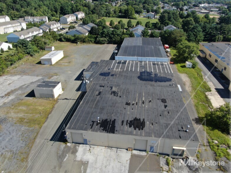 Primary Photo Of 20 N Front St, Bally Distribution For Sale