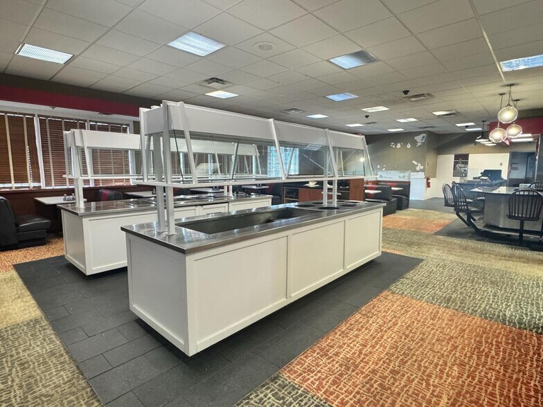 More Photos Of 1181 Stone Dr, Harrison Restaurant For Sale