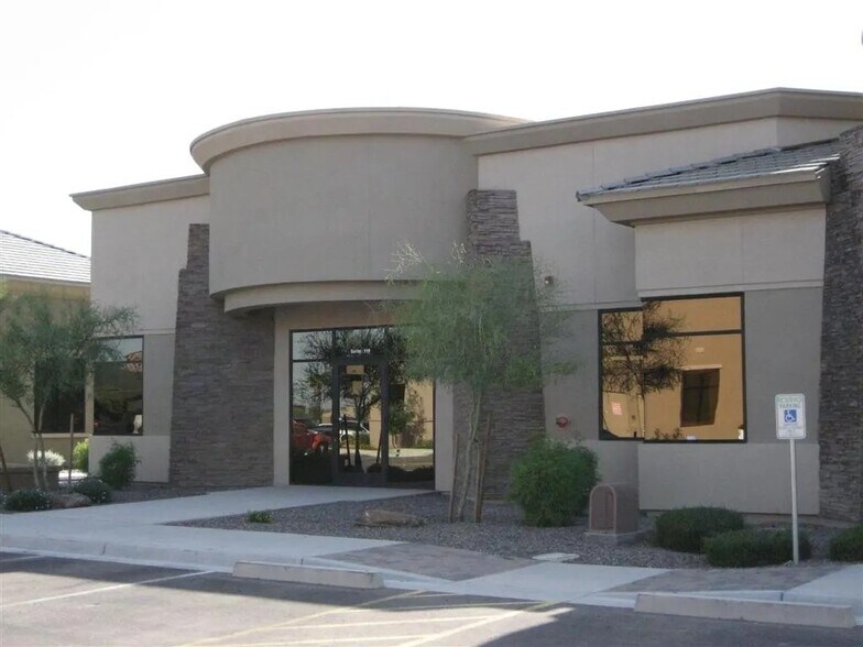 More Photos Of 3303 S Lindsay Rd, Gilbert Medical For Lease