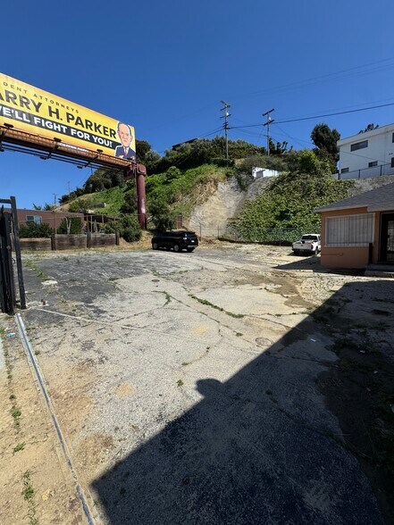 More Photos Of 4634 W Slauson Ave, Los Angeles General Retail For Sale