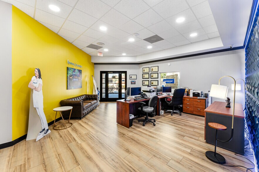 More Photos Of 6319 Cypresswood Dr, Spring Medical For Lease