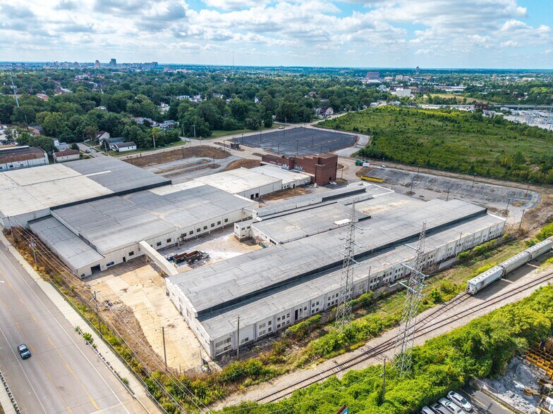 Primary Photo Of 6565 Wells Ave, Saint Louis Manufacturing For Lease