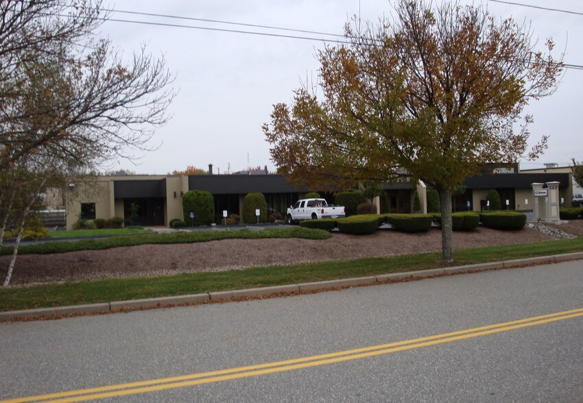 More Photos Of 360 Narragansett Park Dr, East Providence Warehouse For Sale
