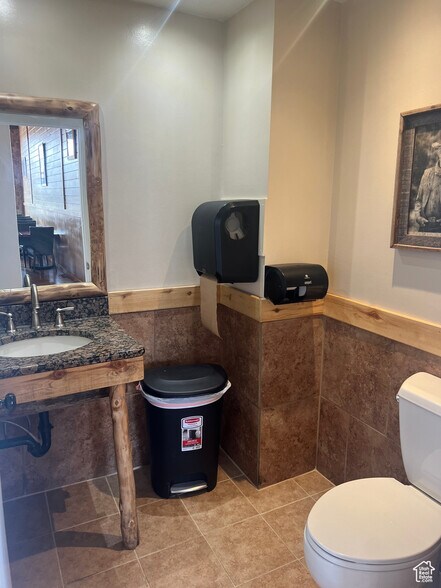 More Photos Of 95 N Main St, Panguitch Restaurant For Sale