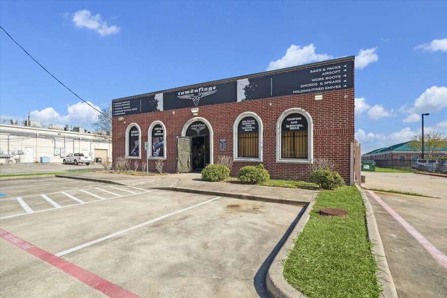 More Photos Of 16920 Mathis Church Rd, Houston Flex For Sale