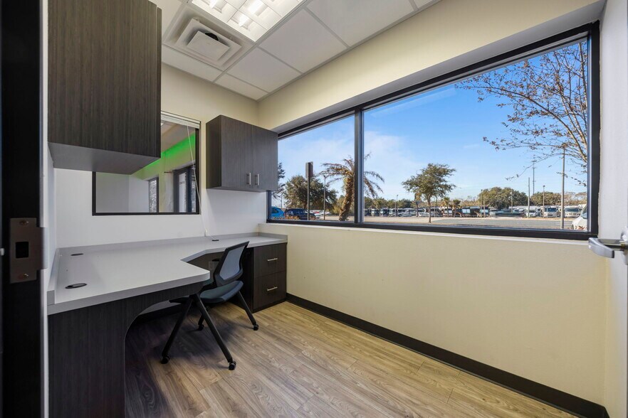 More Photos Of 23607 US HWY 27, Lake Wales Medical For Lease