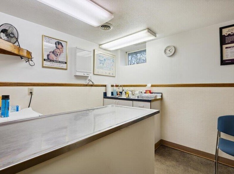 More Photos Of 4946 Page Ave, Michigan Center Medical For Sale