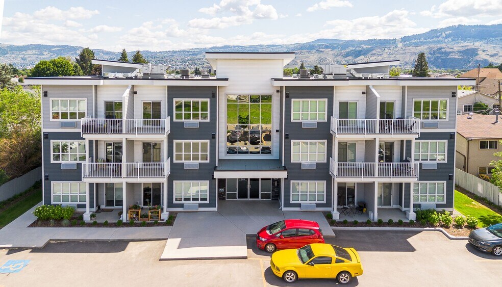 More Photos Of 725 York Av, Kamloops Apartments For Sale