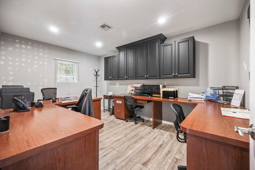 More Photos Of 870 Highway 34, Matawan Office For Sale