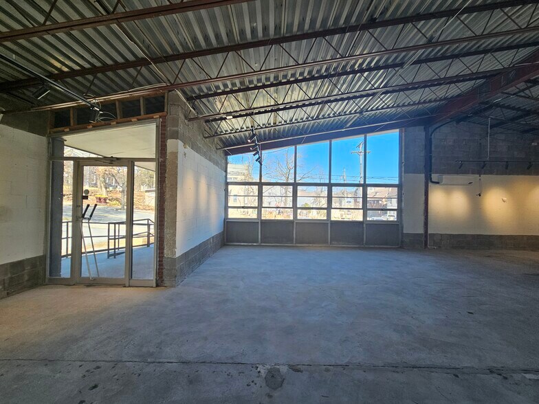 More Photos Of 23 West St, Warwick Office For Lease