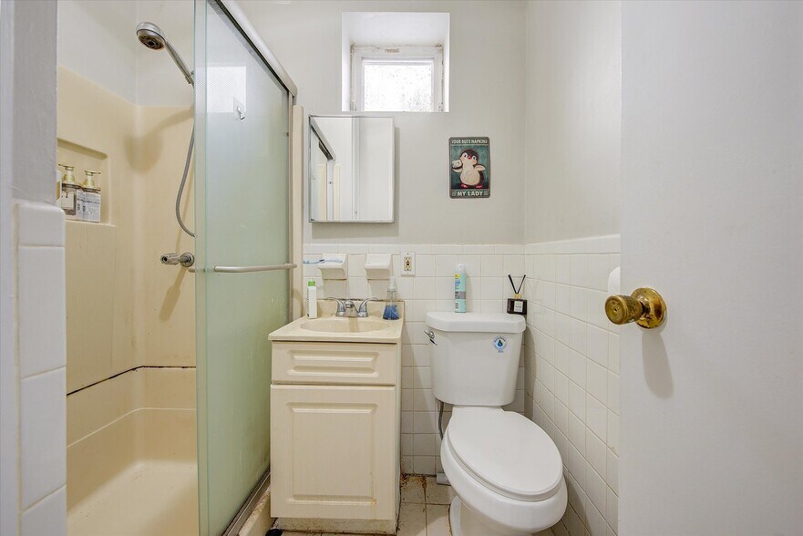 More Photos Of , Astoria Multifamily For Sale