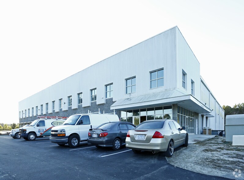 Primary Photo Of 137 Worth Beverage Dr, Burgaw Warehouse For Lease