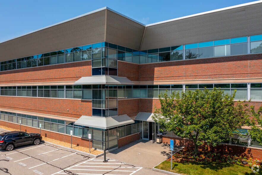 More Photos Of 285 Billerica Rd, Chelmsford Office For Lease